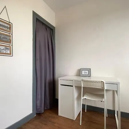 Appartement Joli T4 Avec Balcon, Place De Parking - Oradou
