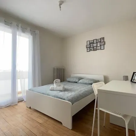 Joli T4 Avec Balcon, Place De Parking - Oradou Appartamento Clermont-Ferrand