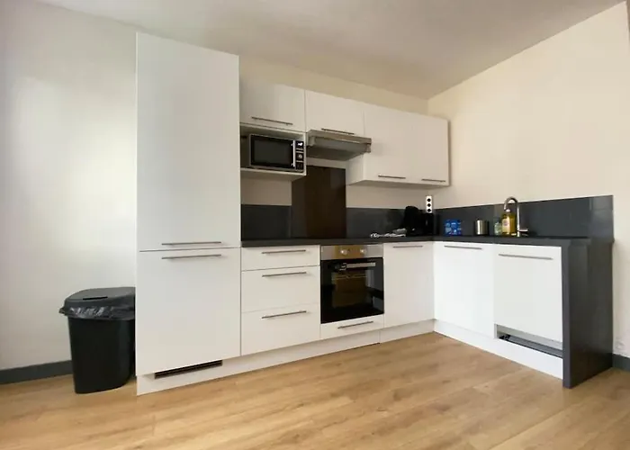 Appartement Joli T4 Avec Balcon, Place De Parking - Oradou Clermont-Ferrand