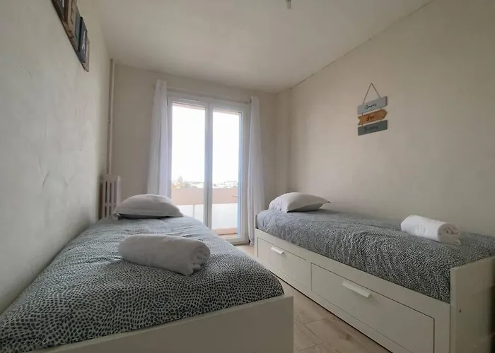 Joli T4 Avec Balcon, Place De Parking - Oradou Clermont-Ferrand