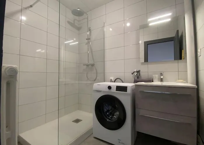 Appartement Joli T4 Avec Balcon, Place De Parking - Oradou Clermont-Ferrand