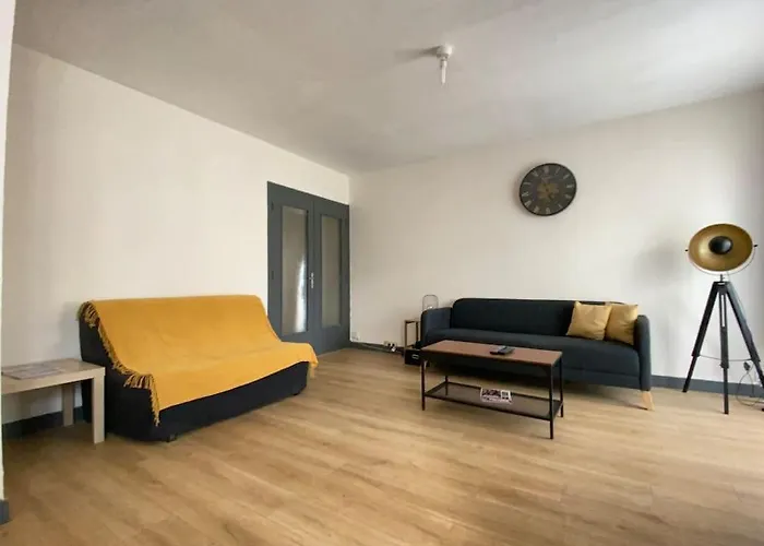 Joli T4 Avec Balcon, Place De Parking - Oradou شقة كليرمونت-فيراند