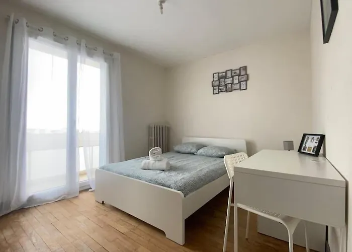 Joli T4 Avec Balcon, Place De Parking - Oradou Appartement Clermont-Ferrand